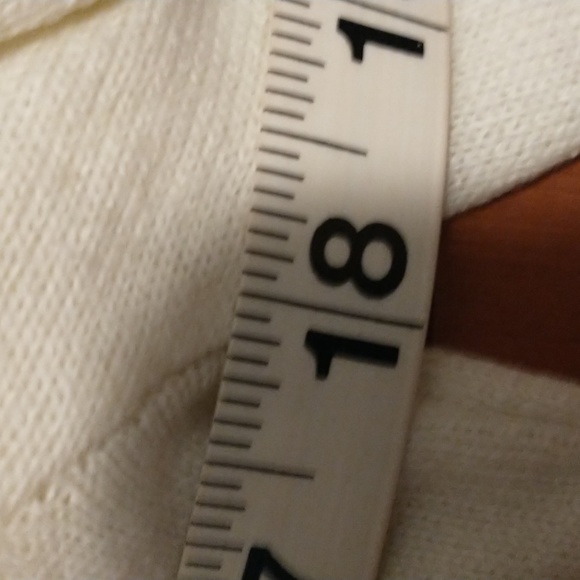 i.e. woman's size S 3/4 sleeve lightweight cardigan w beads, faux gems - Picture 7 of 12